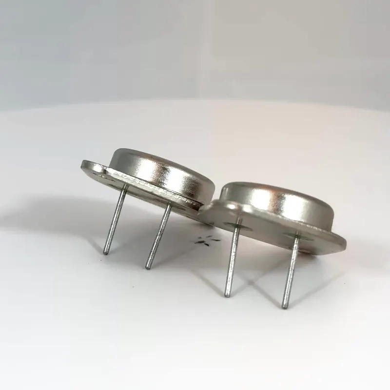 360 view of the Motorola MJ15022 and MJ15023 transistor pair